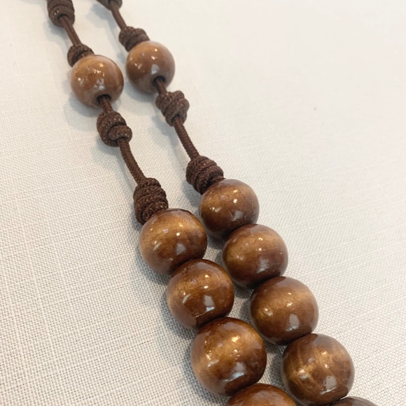 Large‎ wood rosary - Picture 5 of 8